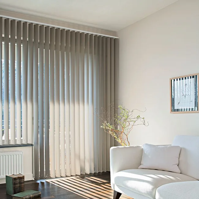 cortinas de lamas verticales modernas en Malaga